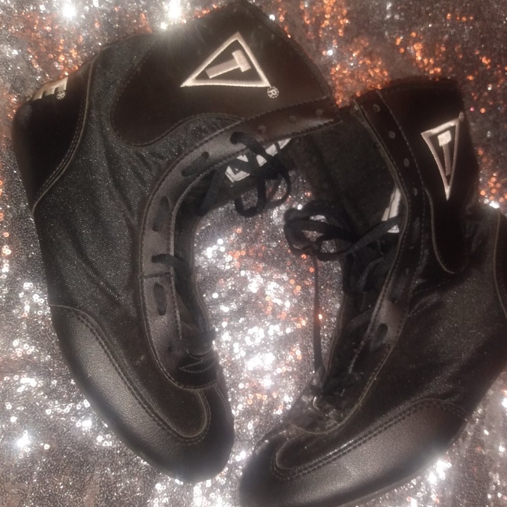Boxing Shoes - Picture 4 of 4
